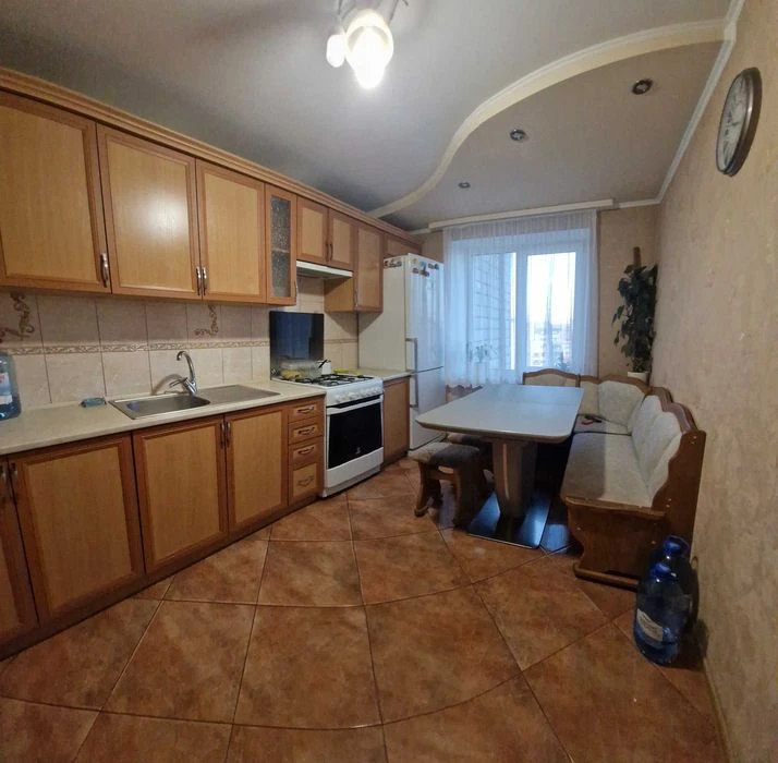 Продаж 4кімн квартири вул. Шевченка Рясне-1 Шевченківський р