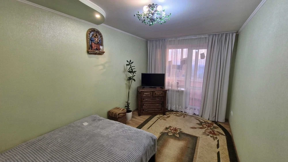 Продаж 4кімн квартири вул. Шевченка Рясне-1 Шевченківський р