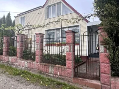 Будинок. Хмельницький, Молодіжний пров.