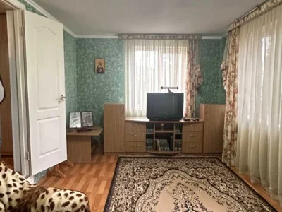 Будинок. Хмельницький, Молодіжний пров.