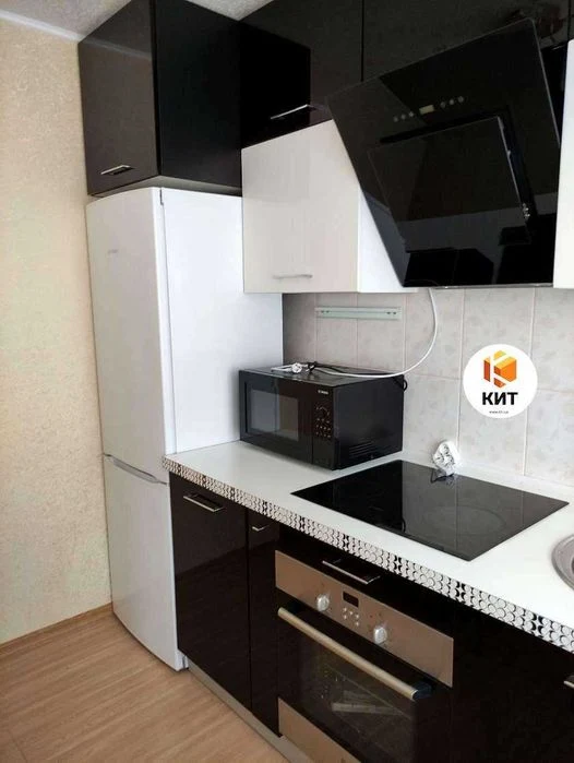 1к. 37м2 Центр (м. Университет, Чернышевская ул. 85) 137850