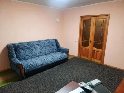 Продам 3-комн квартиру в районе Захарченко Генерала ул.