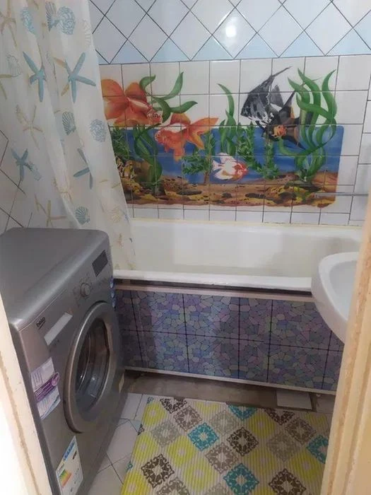 Продам 2-комн квартиру в районе Барто Агнии ул.