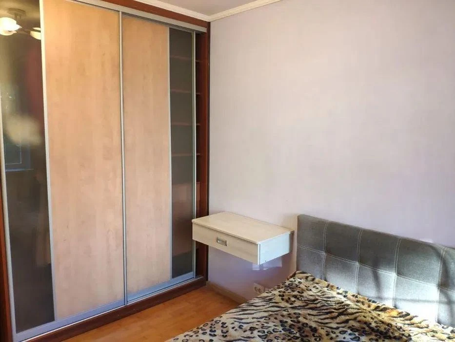 Продам 3-комн квартиру в районе Косиора ул.
