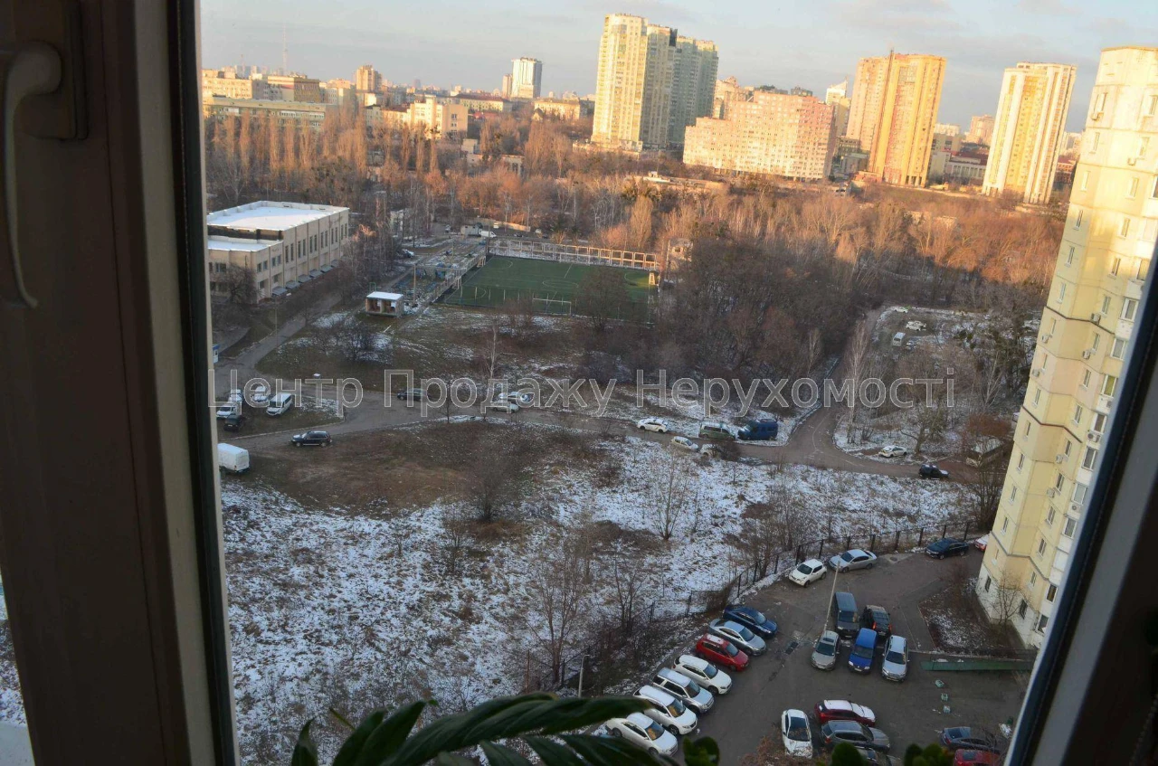Продаж 2-к квартири в Києві