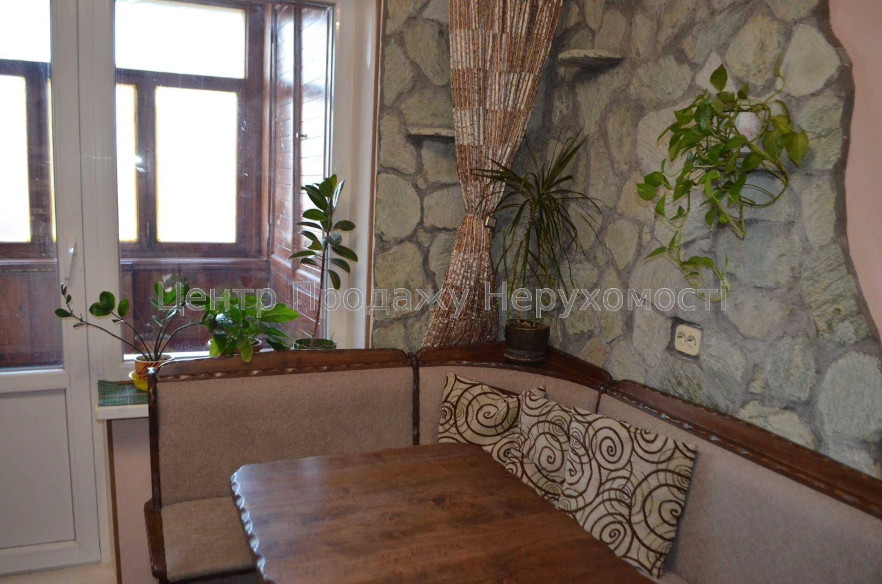 Продаж 2-к квартири в Києві