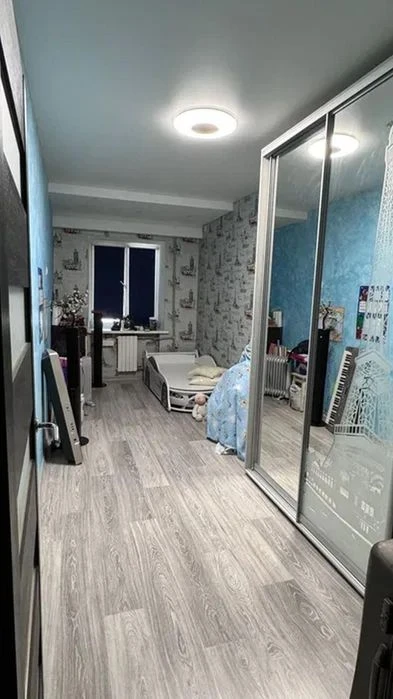 Продам 2-комн квартиру в районе 20-Летия Победы ул.
