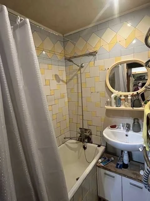 Трикімнатна квартира ЖМ Червоний камінь 45000$