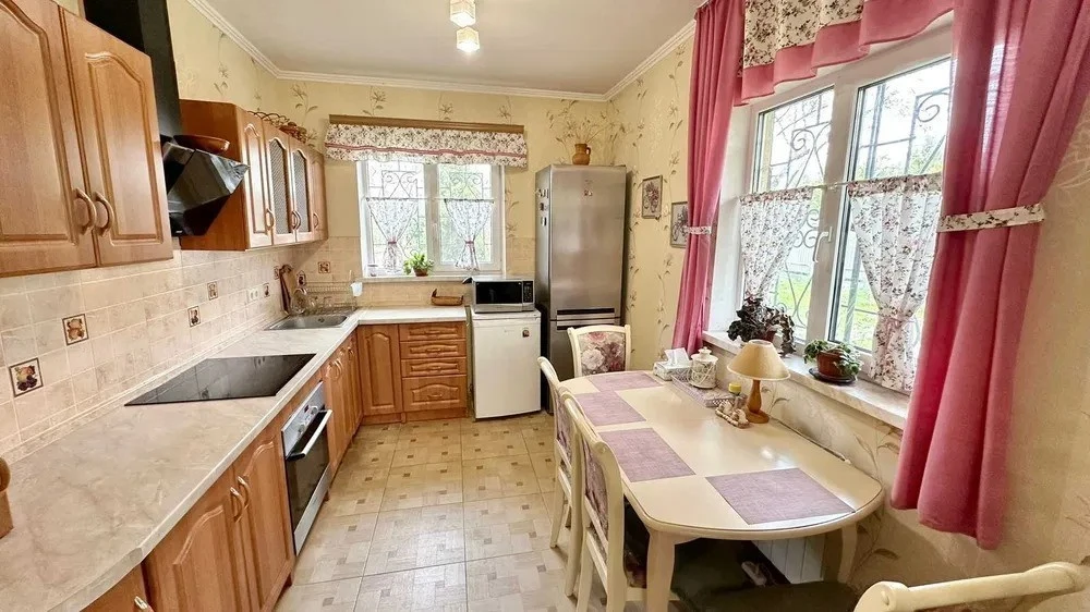 Оренда будинку 111 м², 55-а Садова вул.