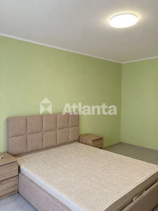 1-room apartment. Obolonsky. Priorka