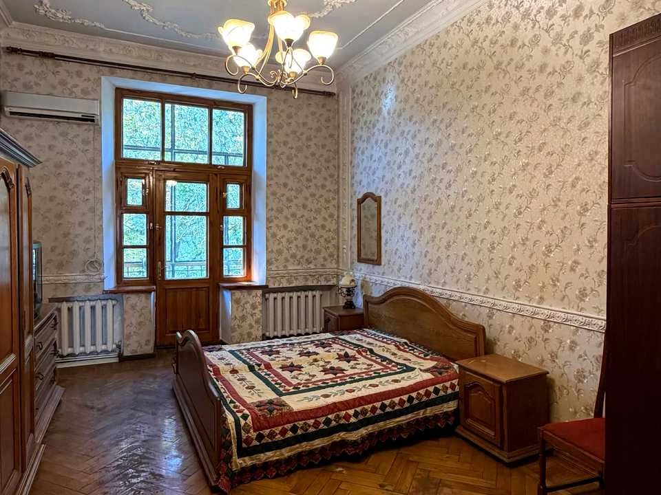 Квартира. Одеса, Семінарська вул.