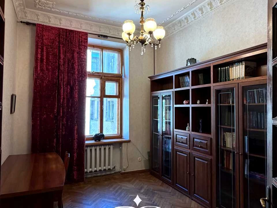 Квартира. Одеса, Семінарська вул.