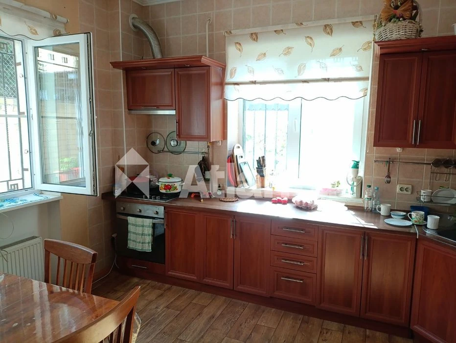 Продаётся дом у моря, на Даче Ковалевского