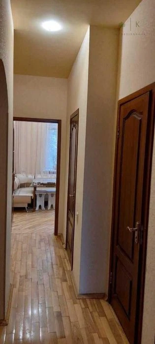 Продаю 3-к квартиру метро Спортивная Метростроителей Конный