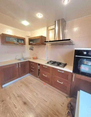 Продам 2-х кімнатну квартиру Нові Будинки