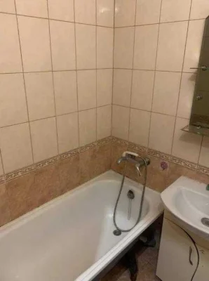 Новые Дома. Продам однокомнатную гостинку на Одесской