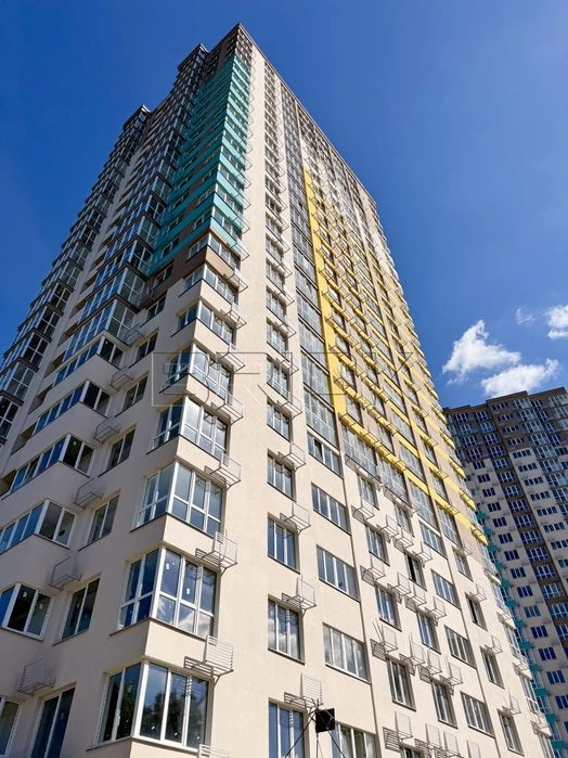 ЖК Теремки вул. Академіка Заболотного, 15-К Продаж 3к кварти