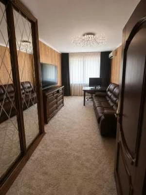 Продаж 3 кімнатної квартири з ремонтом та меблями на Котовсь