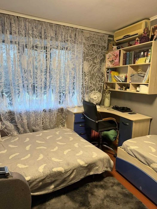 Алмазний 1к смарт-квартира в гарному стані