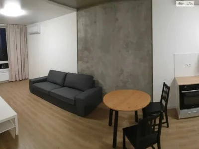 Продаж Квартира Дарницький