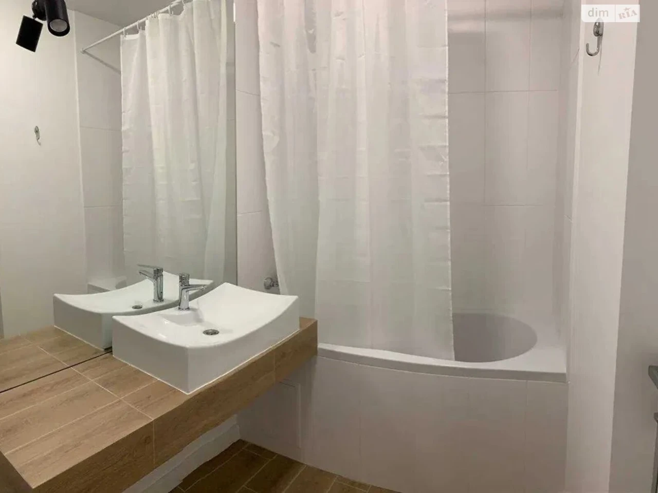 Продаж Квартира Дарницький