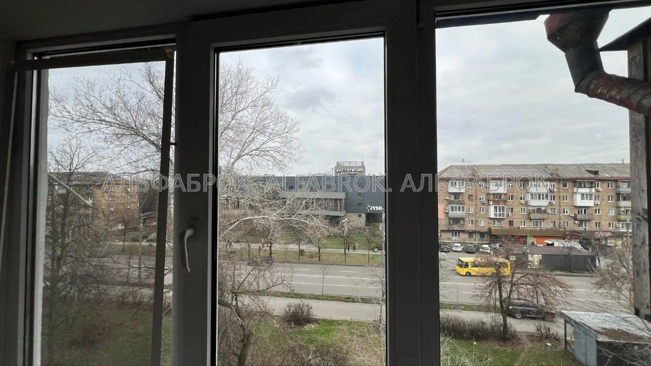 вул.Данила Щербаківського, 49, Шевченківський район, орієнти