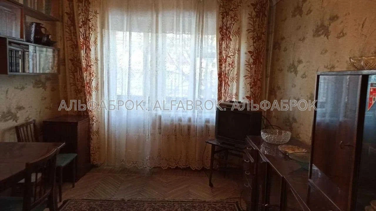 просп.Воздушных сил, 7, Солом'янський район, орієнтир Солом'