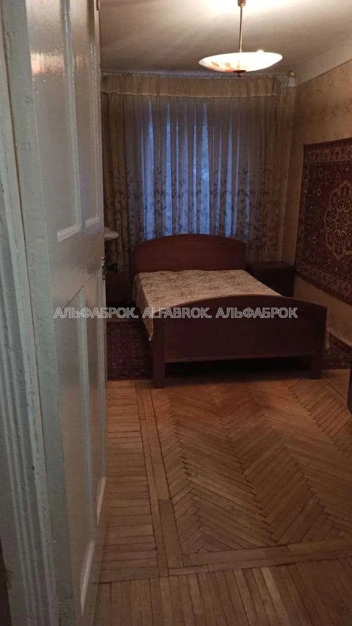 просп.Воздушных сил, 7, Солом'янський район, орієнтир Солом'