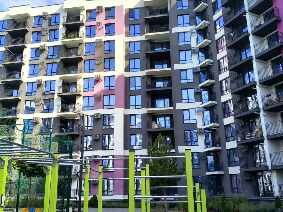 Квартира. Івано-Франківськ, Юліана Пелеша вул., (Будинок 12)