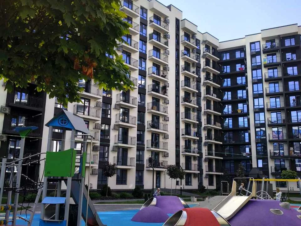 Квартира. Івано-Франківськ, Юліана Пелеша вул., (Будинок 12)