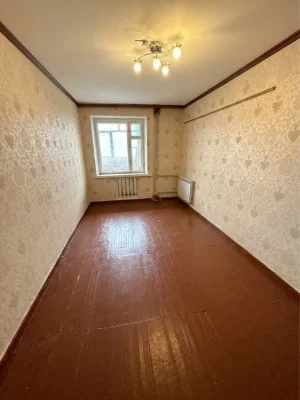 Продам 2кім квартиру в цегляному будинку