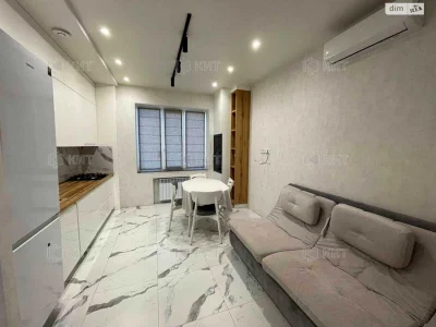 Продаж Квартира Центр