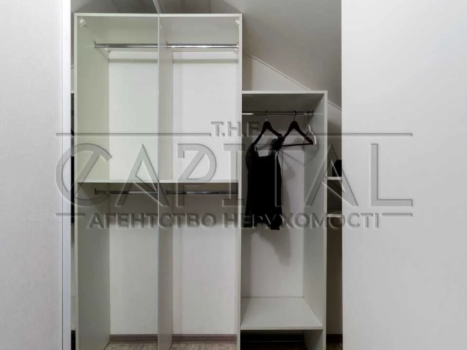 Квартира. Київ, Регенераторна вул., 4 к