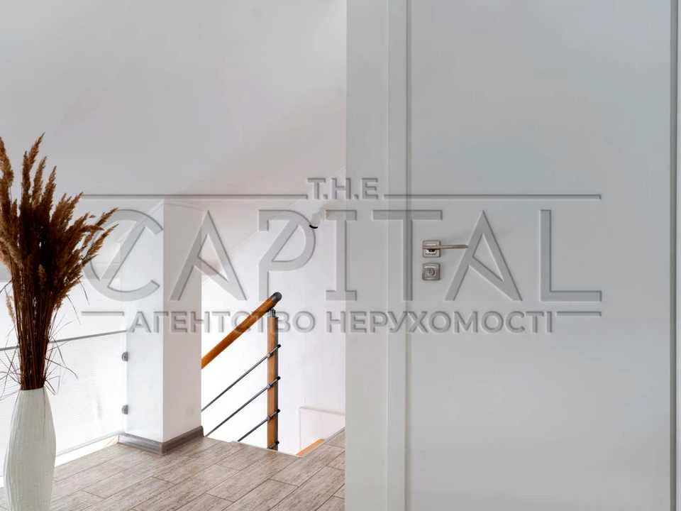 Квартира. Київ, Регенераторна вул., 4 к