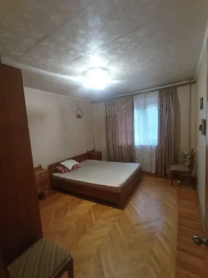 Продам 3 к.кв. с ремонтом на Алексеевке (404563)