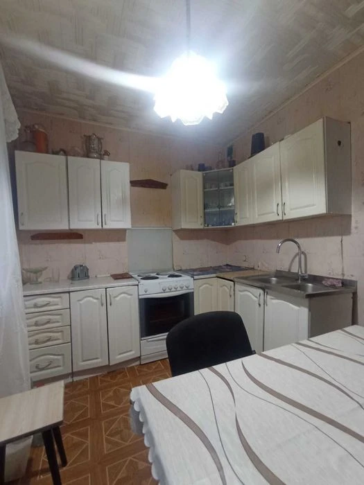 Продам 3 к.кв. с ремонтом на Алексеевке (404563)