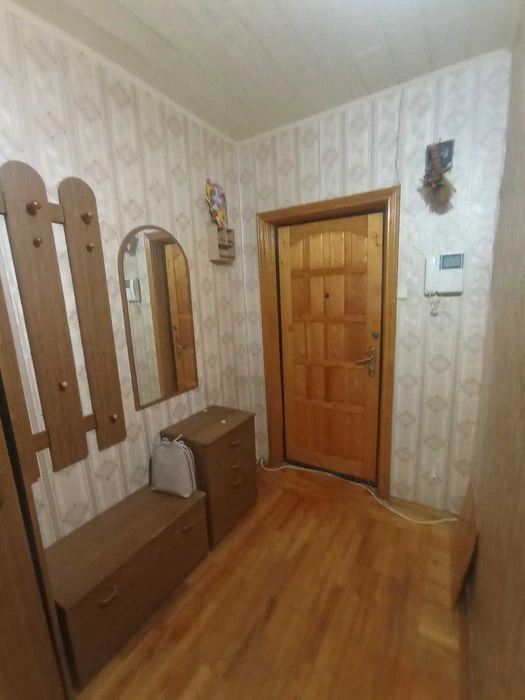 Продам 3 к.кв. с ремонтом на Алексеевке (404563)