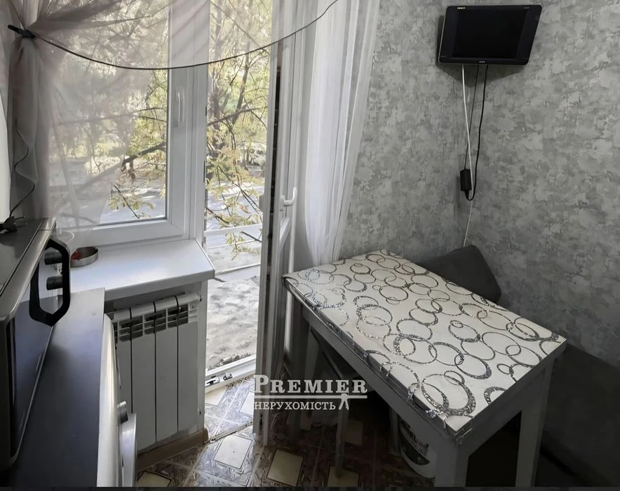 1-комнатная квартира на Героев Обороны Одессы, район Звёздно