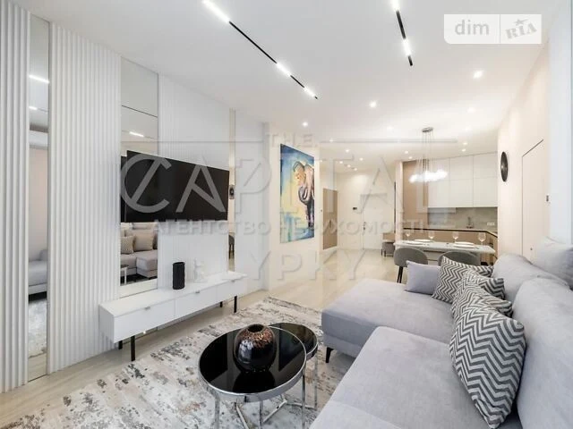 Sale of 3-room apartment 85 sq. m. on Andriy Verkhoglyada St. 15B •
