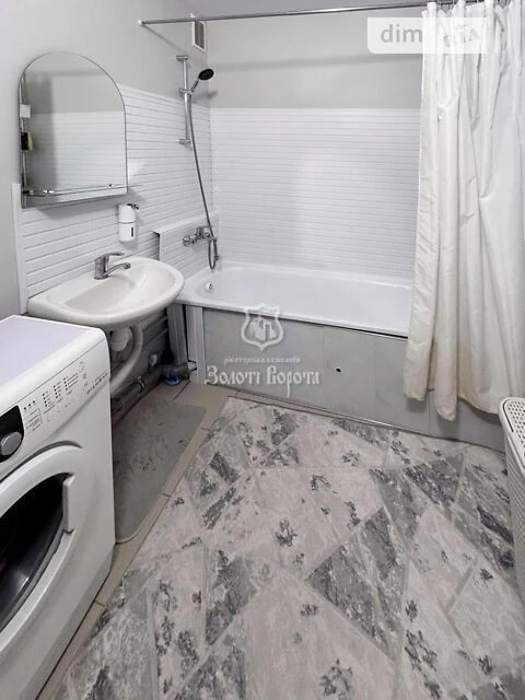 Sale of 2-room apartment 63.3 sq. m. on Mykhayla Maksymovycha st. 7