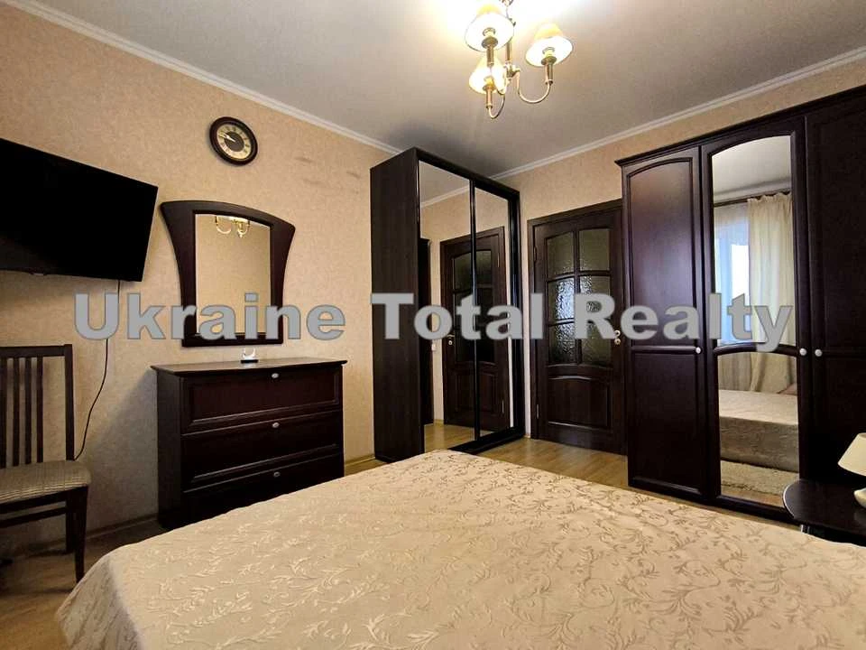 Квартира. Київ, Архітектора Вербицького вул.