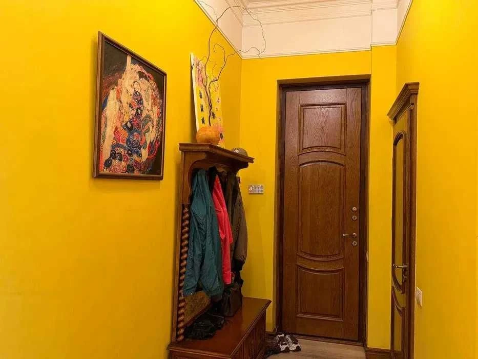 Продаж 3к квартири, Гоголівська 2А, Шевченківський район