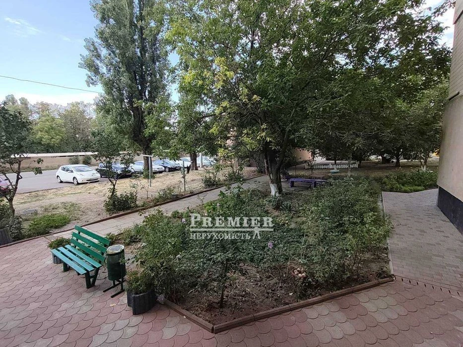 Продам 4-х кім. квартиру в Одесі