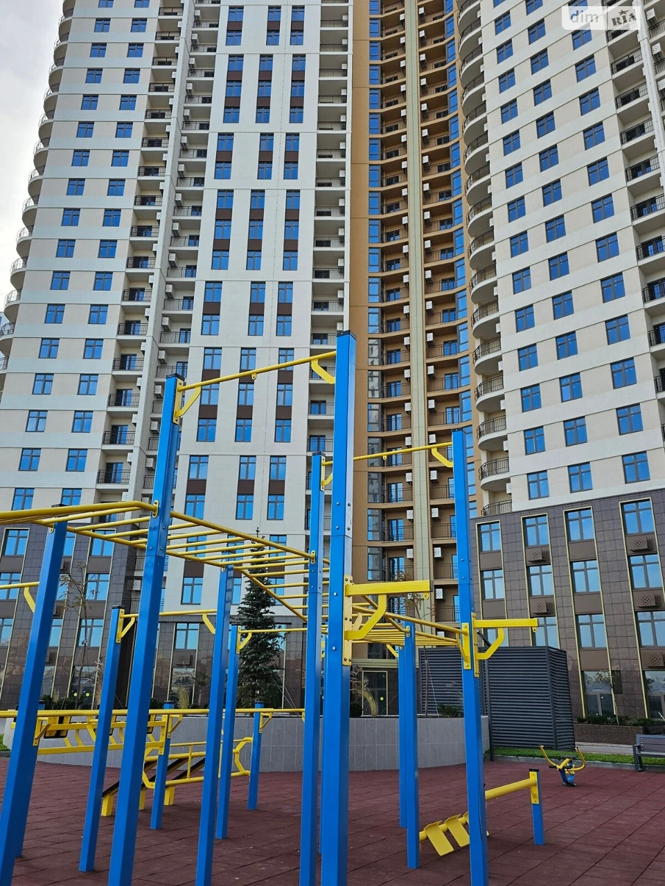 Продаж Квартира Ближні Млини