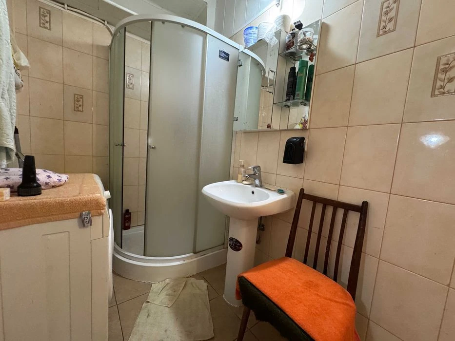 Терміново продам 3-квартиру в центрі міста на вул. Базарна/І