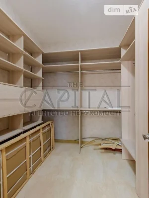 Продаж 4к квартири 161 кв. м на вул. Іоанна Павла II 6/1 • I