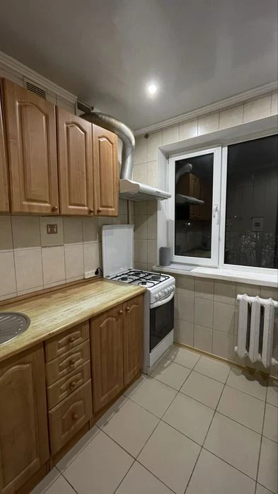 One-room apartment for sale. New buildings. Public utilities market.