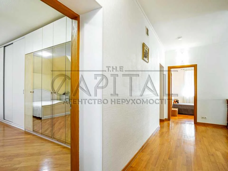 Будинок. Київ, Улицька вул. (Івана Улітіна)