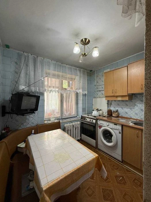 Продаж 2-кімнатної квартири на Молдаванці, вул. Прохоровська