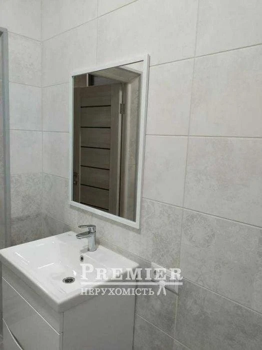 СРОЧНО!Продам 1-к.квартиру в новом доме.РЕМОНТ